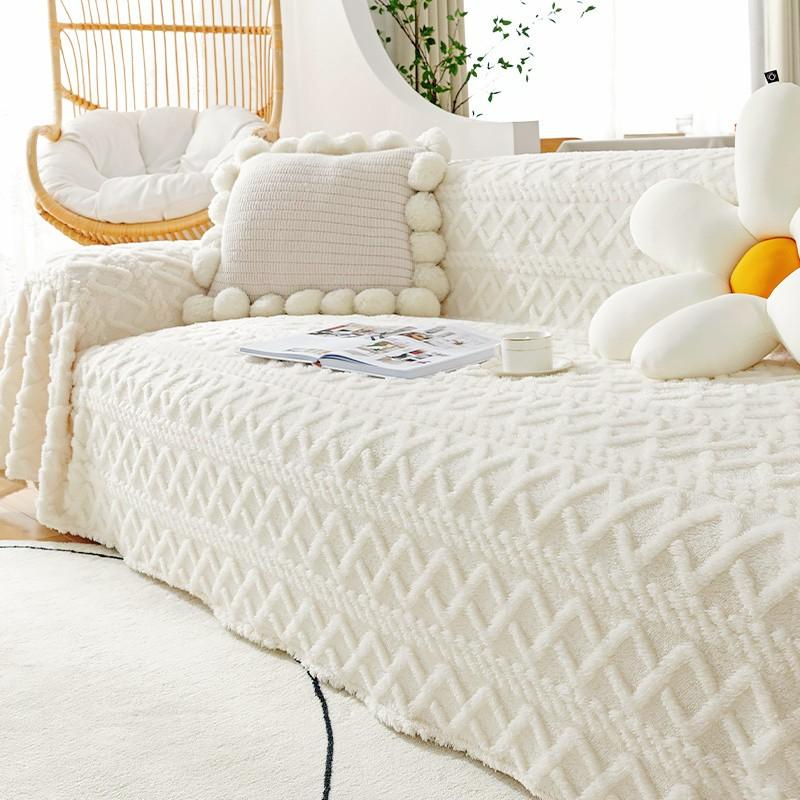 3D Jacquard Plush Sofa Towel for Couch Winter Warm Coral Velvet Sofa Covers Solid Soft Universal Slipcovers Living Room Decor