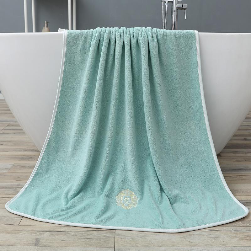 Полотенце для ванны из кораллового флиса Полотенце-обертывание для ванны Большое полотенце Впитывает воду Нелегко линяет Утолщенное Зимний школьный сезон Студенческое общежитие