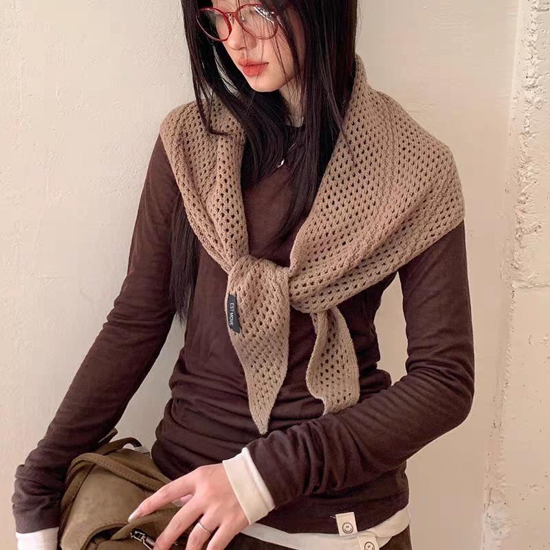 Triangular shawl outer women's new triangular large solid color scarf young fashion high sense versatile