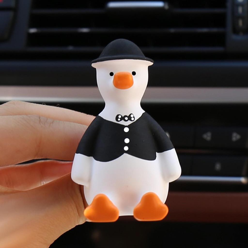 Автомобильный освежитель воздуха в форме милого утенка, диффузор аромата для вентиляционного отверстия автомобиля, зажим для парфюма на дефлектор, украшение с ароматом для вентиляционного отверстия салона