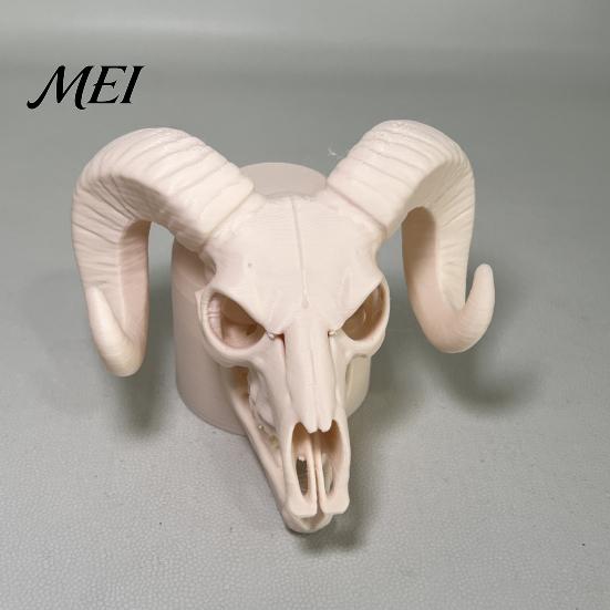 Exaggerated Horn Hitch Design Cover Cap for The Trailer Coupling, 3D Printed Ram Skull Unique Accessory Cover, Black/White Bone Truck, Recreational