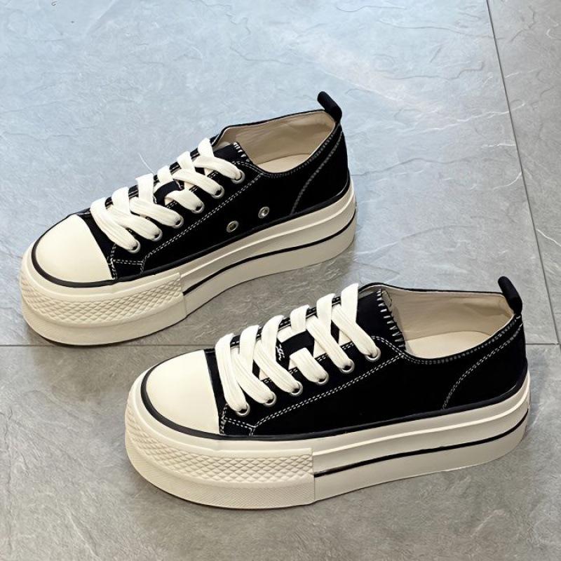 Маленькие низкие парусиновые туфли для женщин, весенние НОВЫЕ туфли для скейтбординга с круглой головкой и толстой подошвой для студентов, универсальная повседневная обувь на платформе