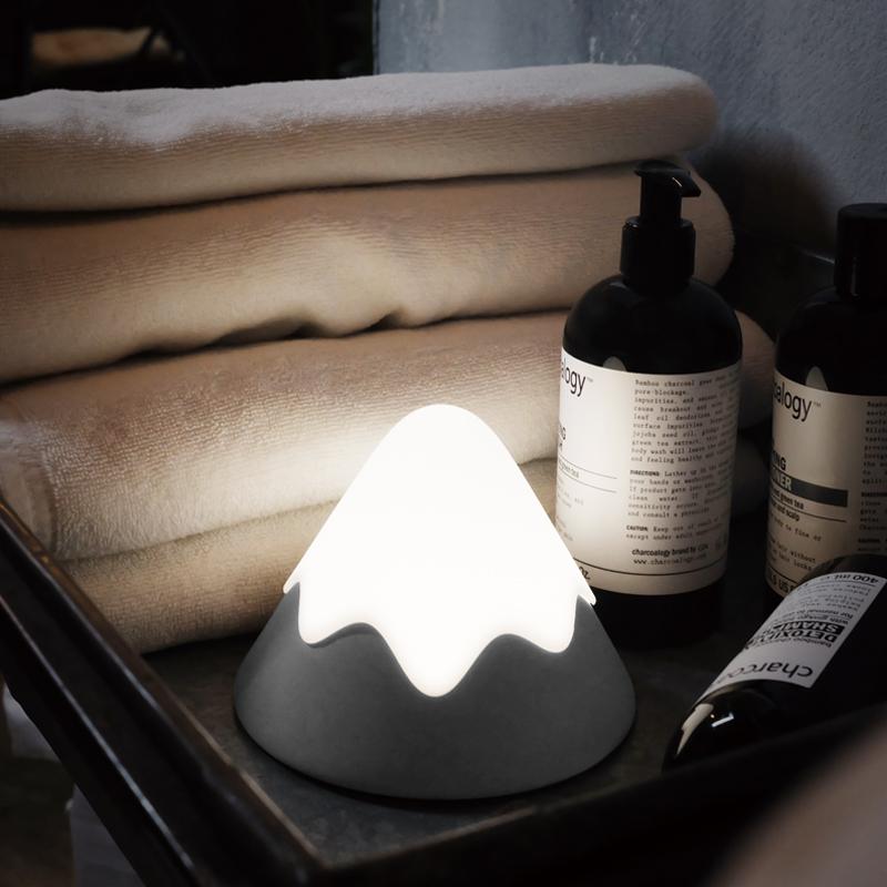 Snow Mountain Lamp; Grey Muid