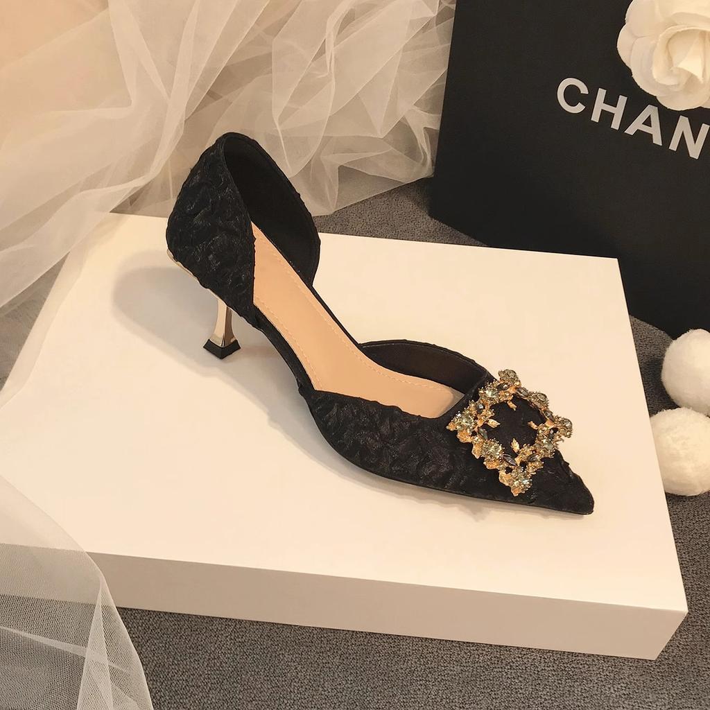 New Square Buckle Rhinestone Temperament High Heels Women Are Not Tired Feet Thin Heels Pointed Single Shoes Wedding Shoes Bridesmaid Shoes