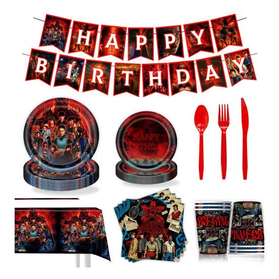 Набор украшений на день рождения включает одноразовые бумажные тарелки, салфетки, стаканчики, скатерть, баннер, принадлежности для вечеринки в стиле аниме для детей и фанатов