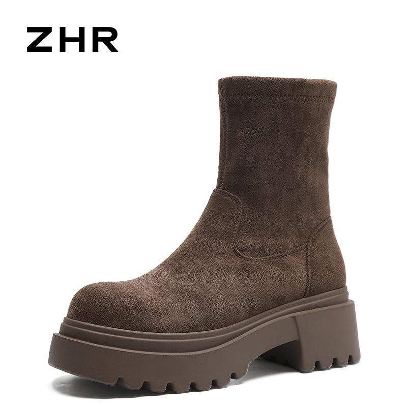 ZHR 2024 Новые зимние эластичные ботинки: Короткие, на толстой подошве, с бархатной подкладкой, модные, высокие и стройнящие.