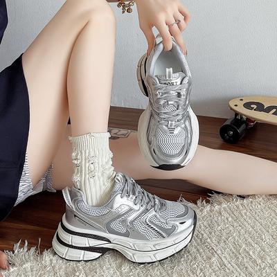 Женская обувь – Кроссовки