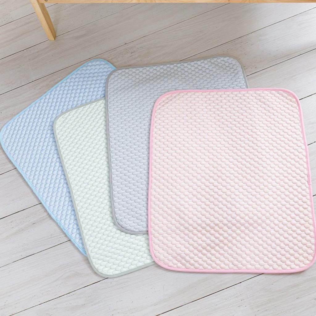 Pet Mat Cold Pet Mat Cat Dog Sofa Mat Ice Silk Breathable Pet Mat Dog Ice Mat