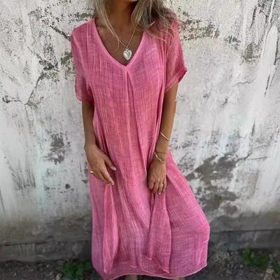 Модное полуформальное платье с V-образным вырезом