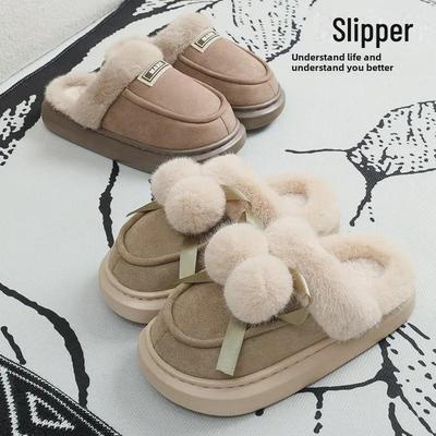 Уютные женские хлопковые тапочки с милыми меховыми шариками, плюшевой подкладкой и толстой подошвой для использования в помещении — отлично подходят для пар осенью и зимой