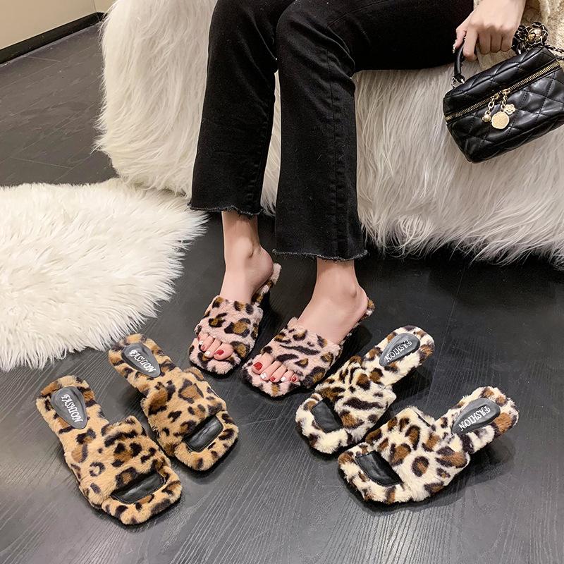 Модные женские туфли на высоком каблуке 2024 года, новые модные босоножки на толстом каблуке с леопардовым мехом и теплыми туфлями-лодочками Para Mujeres