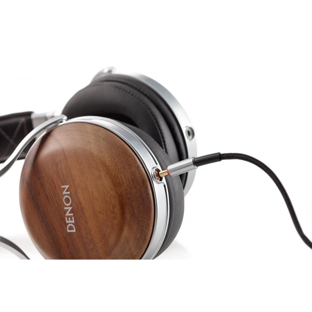 Denon Наушники AH-D7200 с накладными вкладышамиСовместимость с источником звука высокого разрешенияДеревянный корпус с текстурой орехового дереваAH-D7200EM