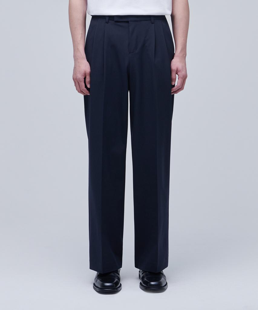MUSINSA STANDARD Recycle Two-Tuck Wide Hidden Banding Slacks [Navy]