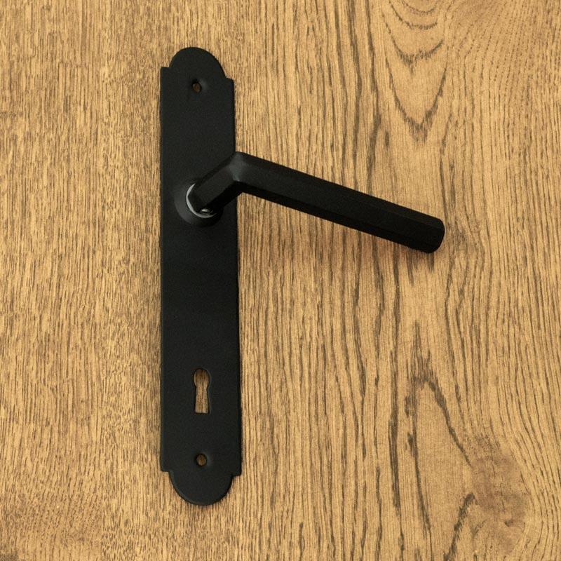 ALBA door handle with key plate 90mm BLACK