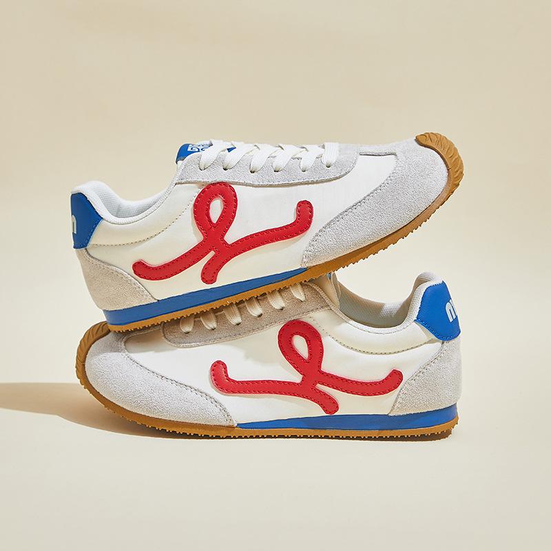 Модная весенняя повседневная обувь женская уличная спортивная обувь дышащая обувь для бега удобные кроссовки для джоггинга и тенниса противоскользящие кроссовки