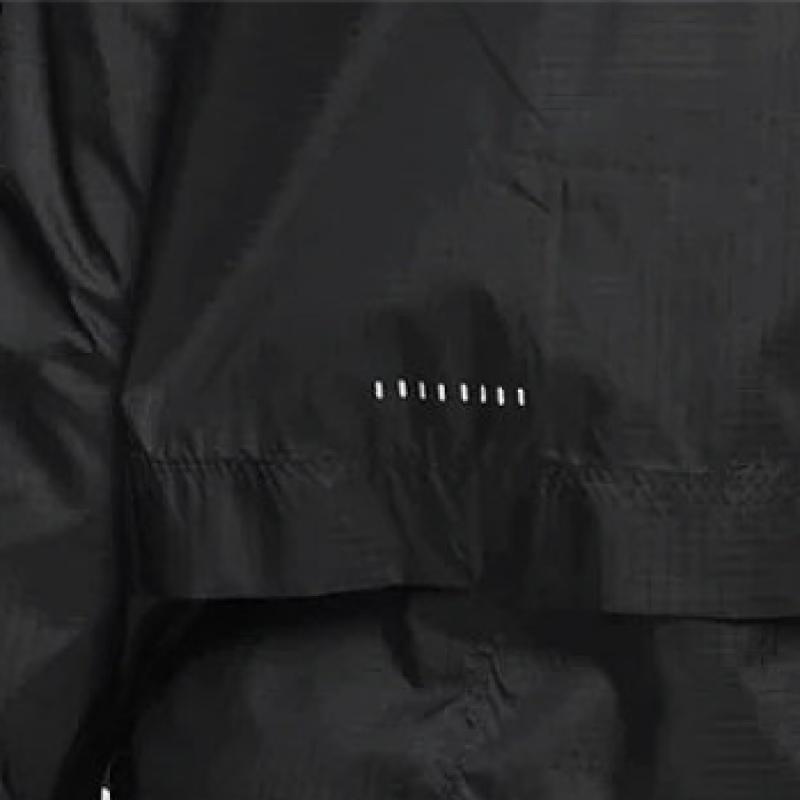 Nike Женская куртка S eSSentialS Cu3217 010