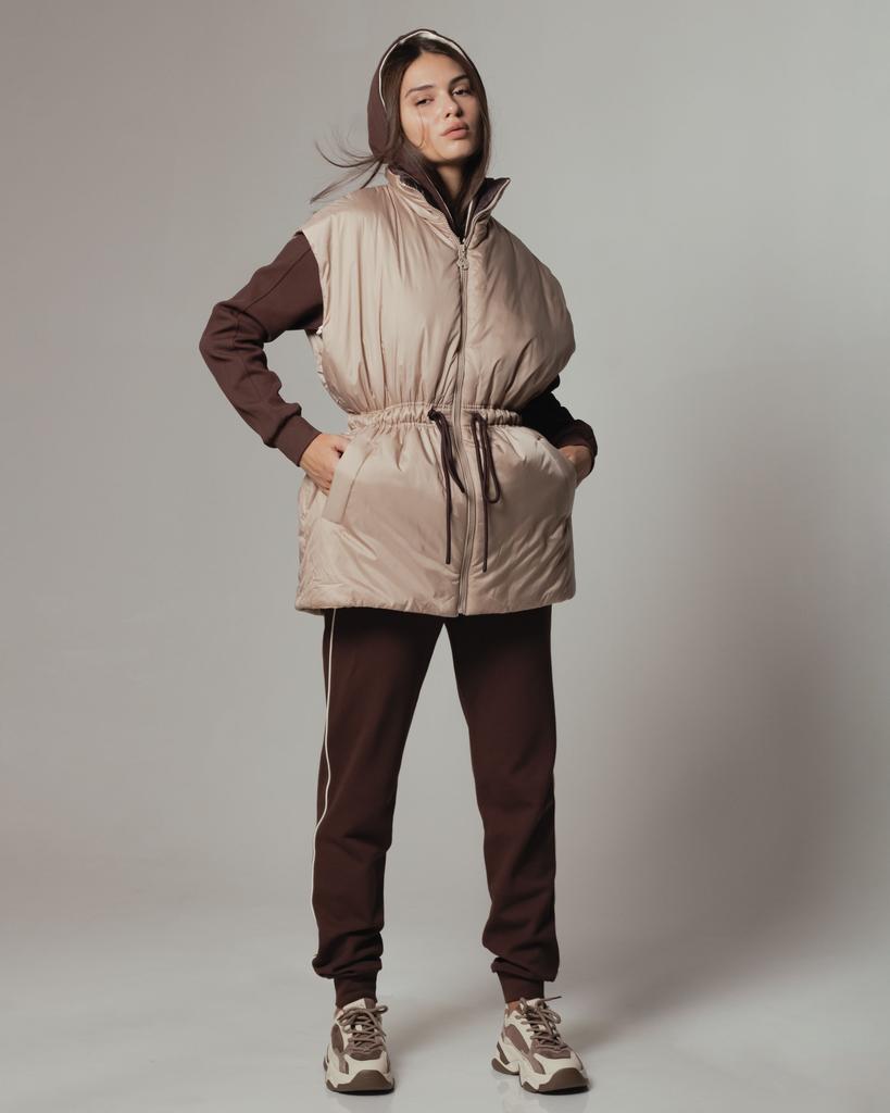 Костюм с жилетом Of White 8302 36 коричневый (жилет, кофта, брюки)