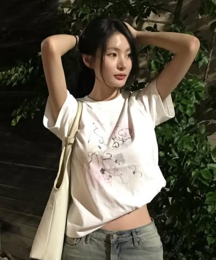 VESTIRYA Soft Dream Puppy T-Shirts