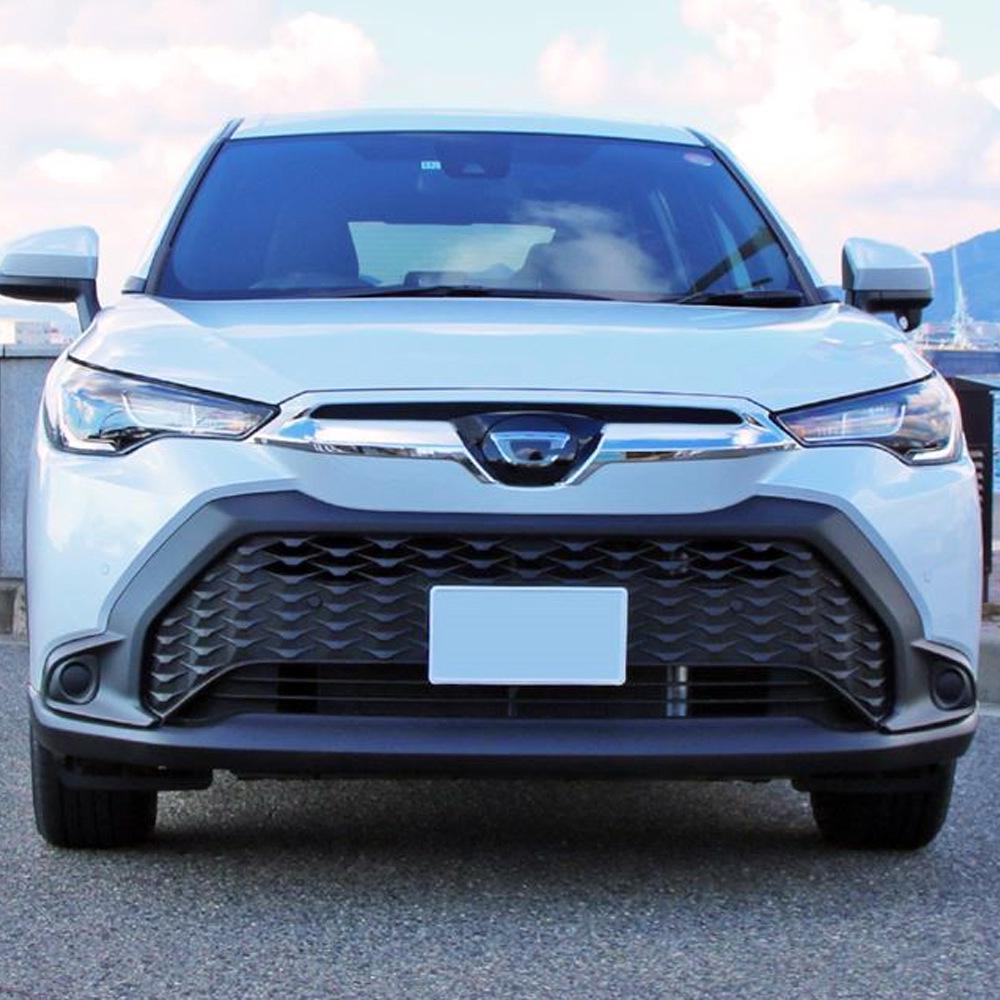 Декоративная решетка с гальваническим покрытием для моделей Corolla Cross 2022-2024 гг.