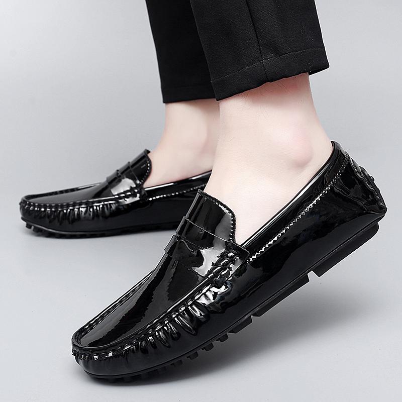 FashionGlossy Loafers Men Luxury Brand Moccasins Shoes Men Leather Loafers Shoes Slip On Non-slip Driving Loafers for Men Big Size38-48