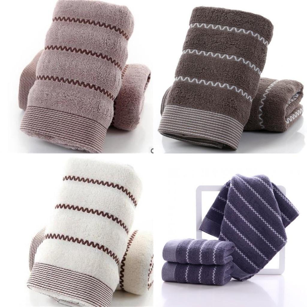 Ультрамягкие и впитывающие салфетки для лица и тела для домашнего использования. Хлопок. Вневременной дизайн.