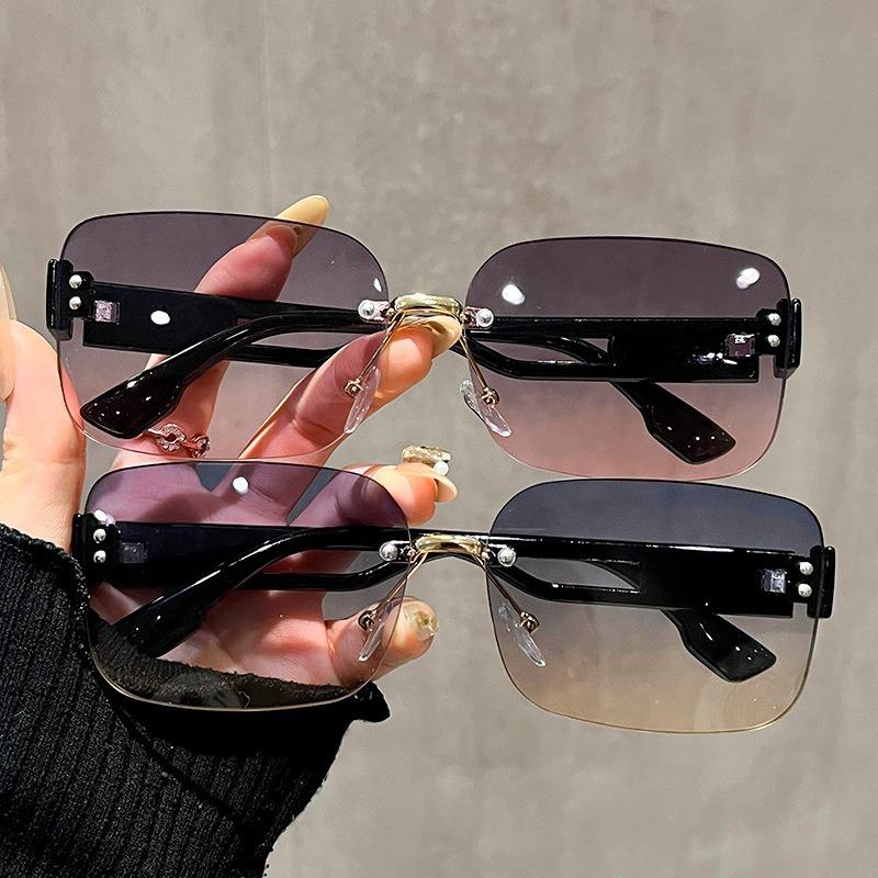 2PCS Square UV Frameless New Sunglasses Retro Blocking Sunglasses Ladies Men Gradient Lenses