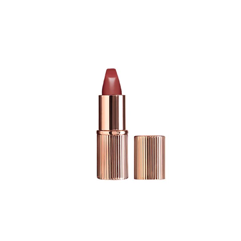 Образец матовой помады Charlotte Tilbury Matte Revolution