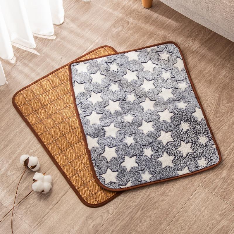 Pet Ice Mat Cool Mat Four Seasons Universal Dog Cannel Mat Summer Cat Nest Cooling Wearproof Pet Sleeping Supplies