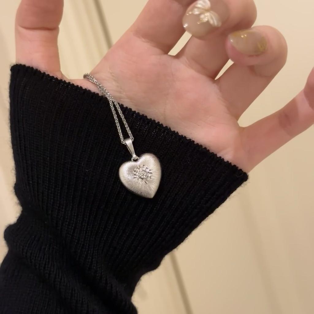 Buccellati Плетение Ручной Работы Резное Золото Матовая Шелк Любовь Ожерелье С Бриллиантами Винтажный Кулон Рельефная Цепь Шопен