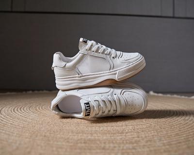 Весенне-осенние кожаные женские повседневные лоферы, удобные дышащие нескользящие модные кроссовки из сетчатой ткани