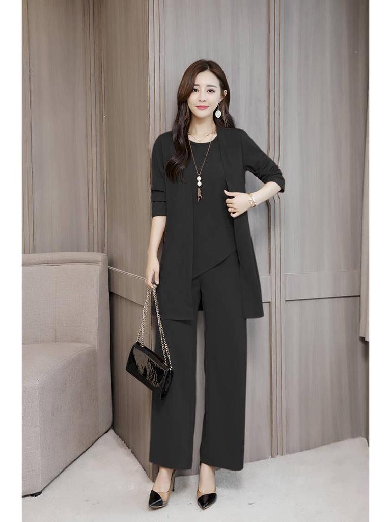 Комплект из трех предметов для женщин больших размеров на весну и осень: Шаль, жилет, широкие брюки