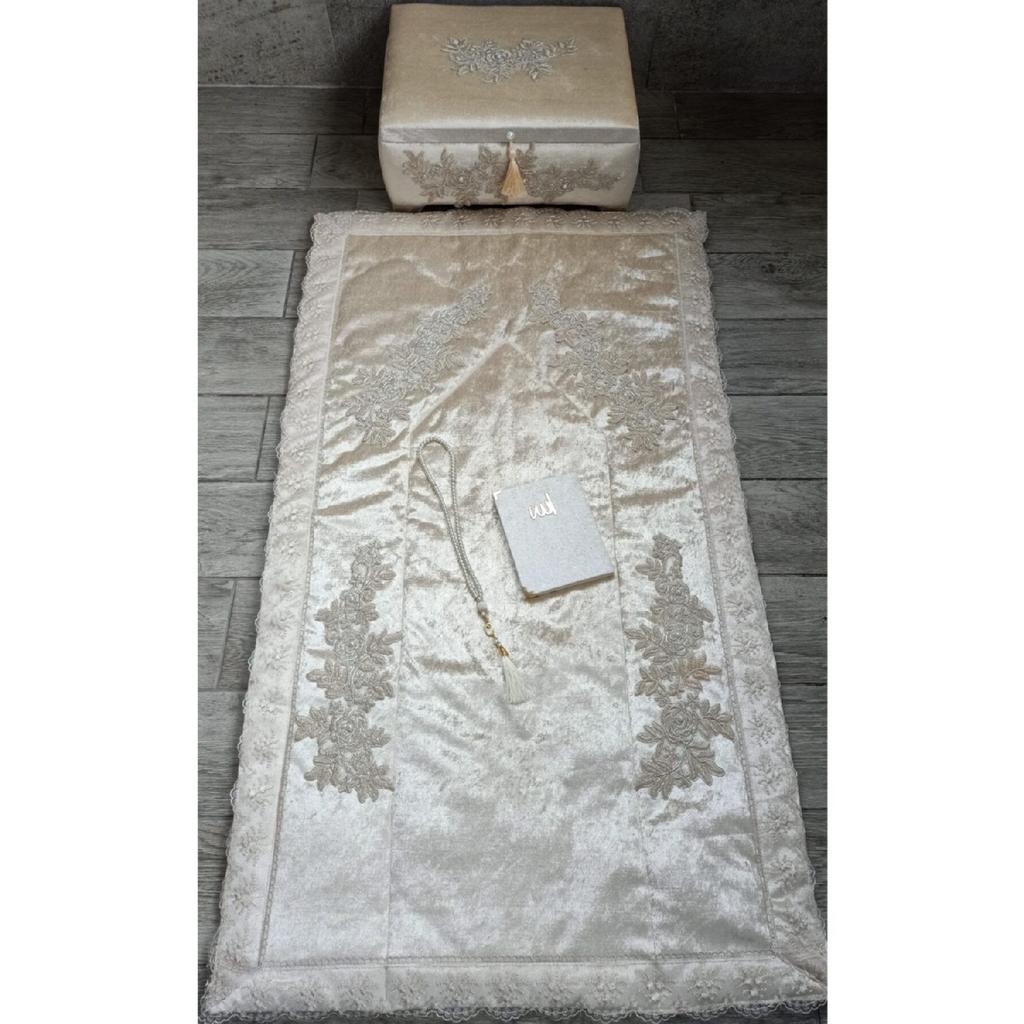 Luxury Storage Cappucino Velvet Prayer Rug Set 4 Piece French Lace Bundle Set