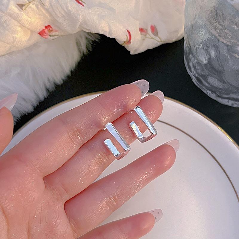 Иглы для ушей из стерлингового серебра S925, новые темпераментные простые и маленькие серьги-пусеты, женские серьги, серьги для пирсинга ушей, серьги, предотвращающие блокировку, ювелирные изделия