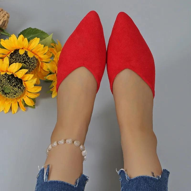 2024 Новая мода Летняя мода Новые однотонные остроносые сексуальные босоножки Удобные и повседневные босоножки на низком каблуке для женщин