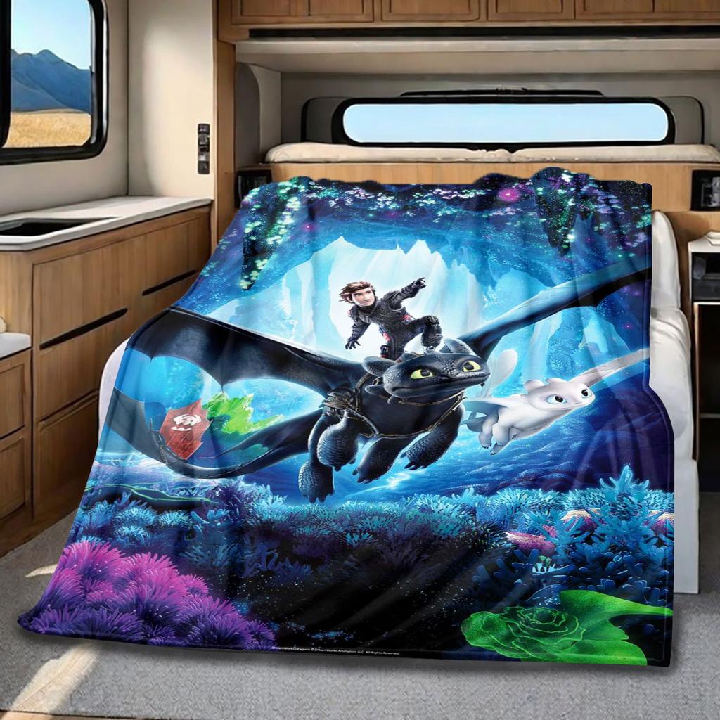 High-quality How to Train Your Dragon Toothless themed printed blanket. Soft and comfortable, a perfect gift for friends.