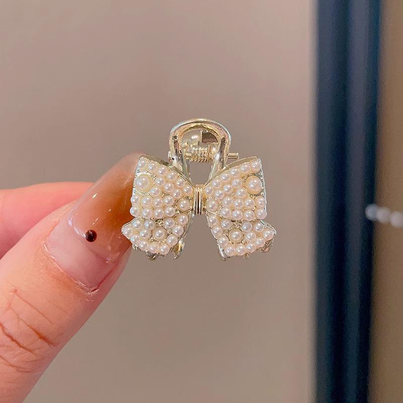 2025 Жемчужная заколка-краб для волос для женщин - Элегантный осенне-зимний аксессуар для волос для челки и боковых укладок