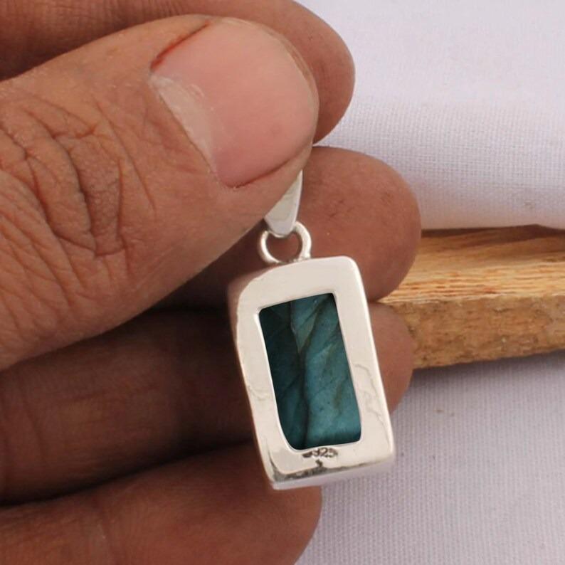 Solid 925 Sterling Silver Pendant, Wedding Gift, Anniversary Gift, Labradorite Pendant, Unisex Pendant, Pendant Necklace, Solid Pendant