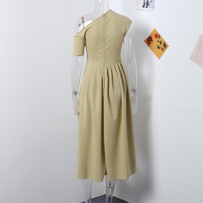 Elegant Off Shoulder Dress For Women Spring Summer Short Sleeve Fold Long Dresses Female 2025 Fashion Solid Color Holiday Lady Dresses