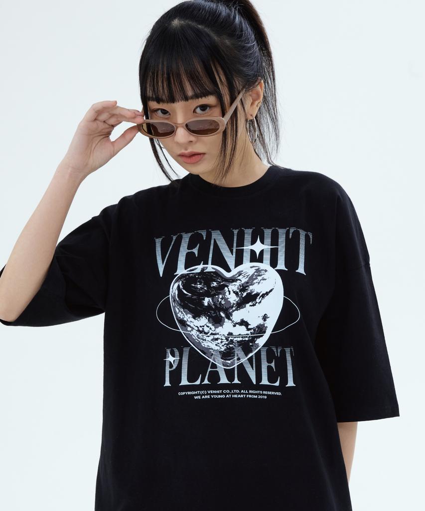 VENHIT Black Planet Oversized Short Sleeve Tee