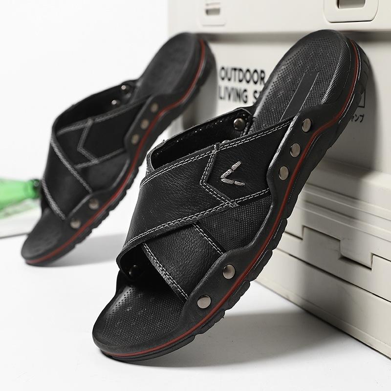 Sandals Men's 2024 New Summer Outdoor Men's Slippers Two-layer Cowhide Polyurethane Outsole Men's Shoes