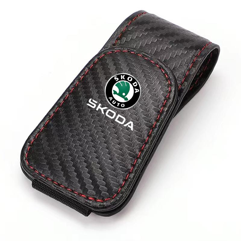 YCGG5 Car Supplies Magnetic Leather Sunglasses Clip-on Car Sun Visor For Skoda Octavia A5 RS Fabia Superb Accessories Car-Styling