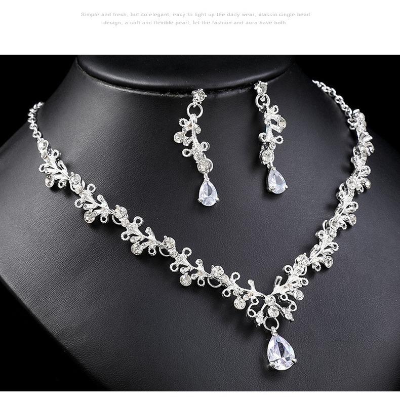 Bridal Wedding Necklace Earrings Set Women'S Clip Zircon Series Diamond Crystal Clavicle Chain Evening Dress Accessories