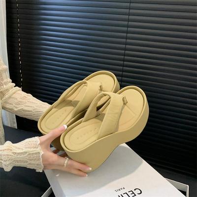 2025 новые шлепанцы на высоком каблуке и толстой подошве, женские шлепанцы-щипки, летние, корейская версия, модные крутые шлепанцы, женские