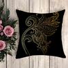 Подушка в стиле аниме с черным золотым принтом Декоративные наволочки Наволочка для дивана Подушки Чехол для подушки x Декоративные подушки