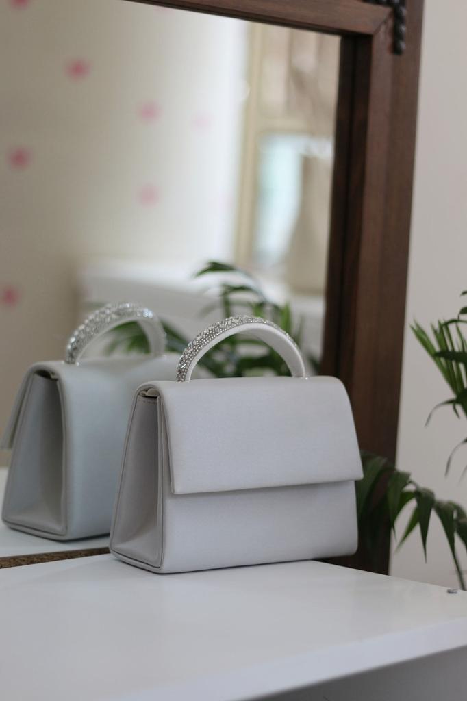 Women's Stylish and Useful Evening Dress Bag Women's Silvery Gold Stone Detailed Evening Dress Shoulder Bag