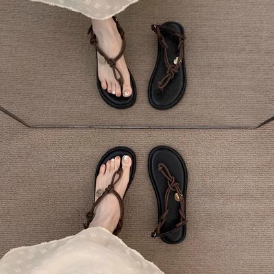 Ретро кофейные французские сандалии на тонких ремешках, вечерние туфельки феи, верхняя одежда 2025 лето новинка, отпуск, плоские римские сандалии