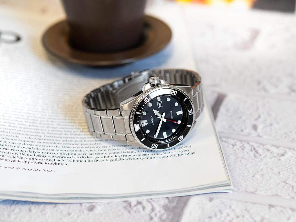 Мужские часы Casio Mdv-107D-1A1 Wr200 + Коробка