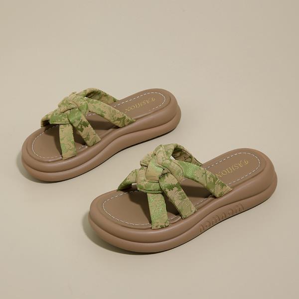 Модная обувь Женские тапочки для бассейна Шлепанцы Pantofle Мягкие Пляжные 2025 Лето Повседневные Тапочки Женская Летняя Обувь Сланцы