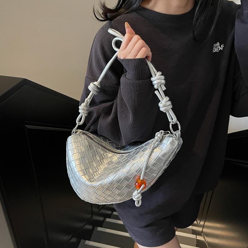Персонализированная плетеная сумка 2025 новая корейская версия модной нишевой сумки через плечо женская универсальная спортивная сумка-мессенджер сумка-пельмень