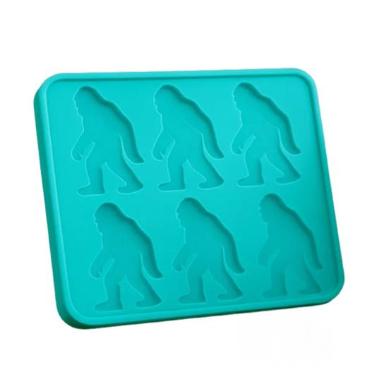Bigfoot-shaped Ice Tray 6 Cavity Sasquatch Shape Ice Cube Maker for Halloween Party Drinks Chocolate Soap BPA-Free Creepy Butter Cube Molds